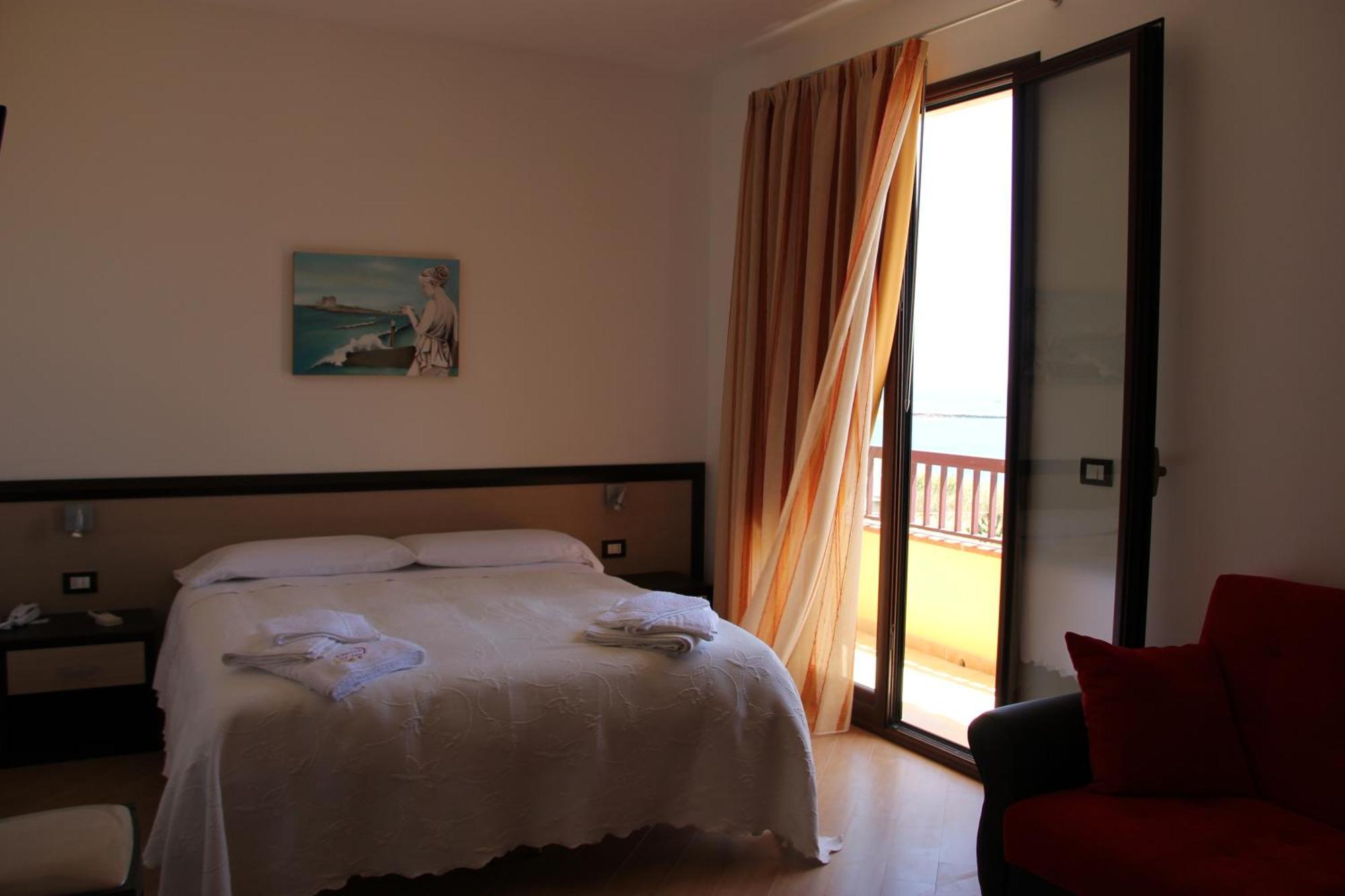 Albergo Perseo Portopalo Di Capo Passero 외부 사진