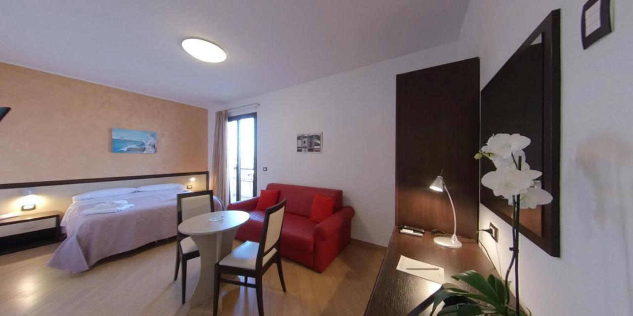 Albergo Perseo Portopalo Di Capo Passero 외부 사진